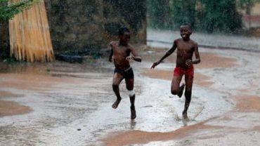 Ce que disent les anciens du vent, de la pluie et de la nuit